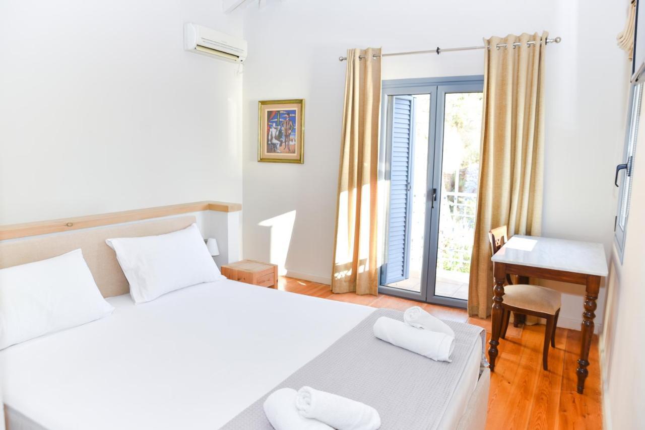 Ryalos Villas Kalamata Exterior photo
