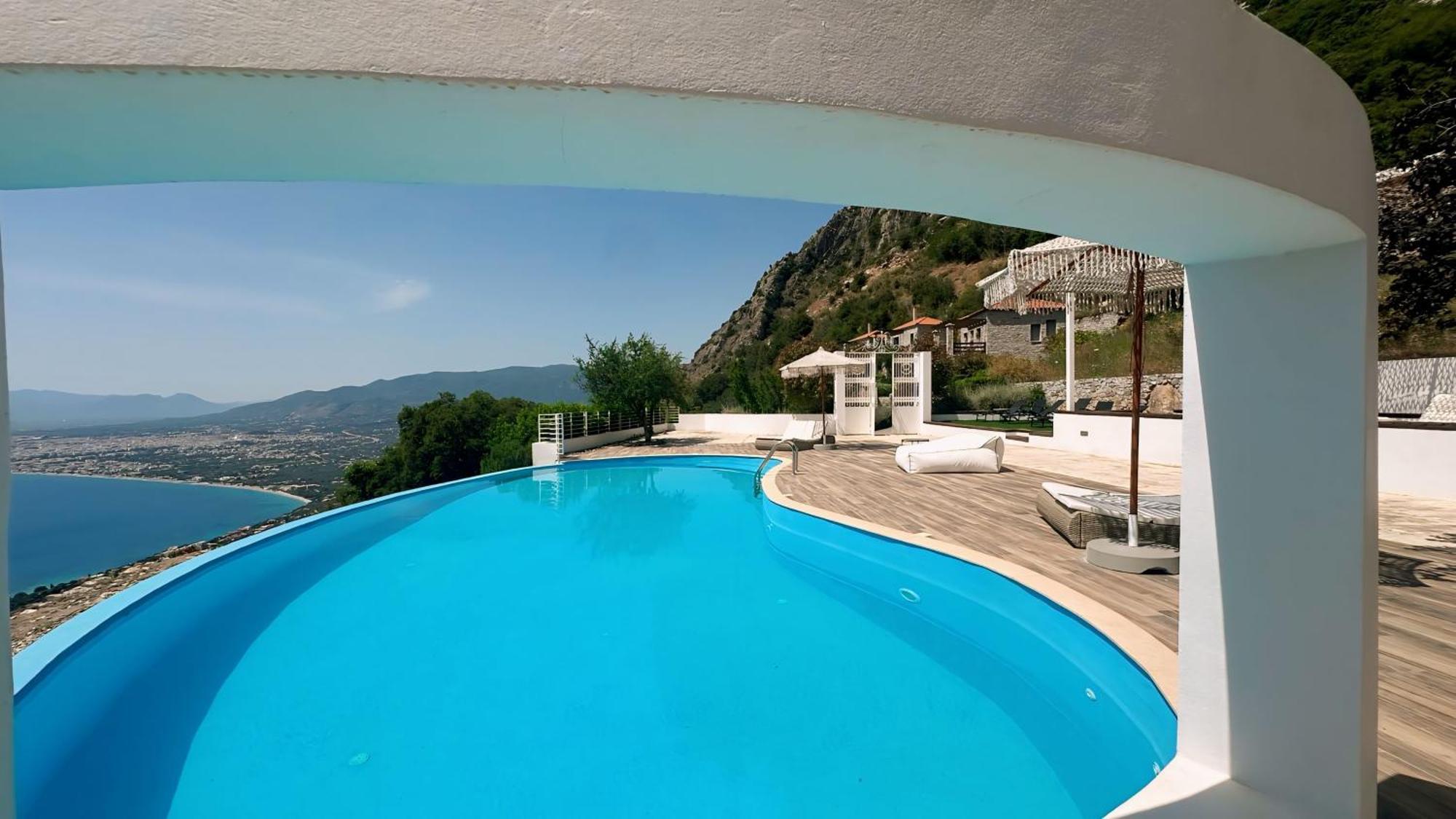 Ryalos Villas Kalamata Exterior photo